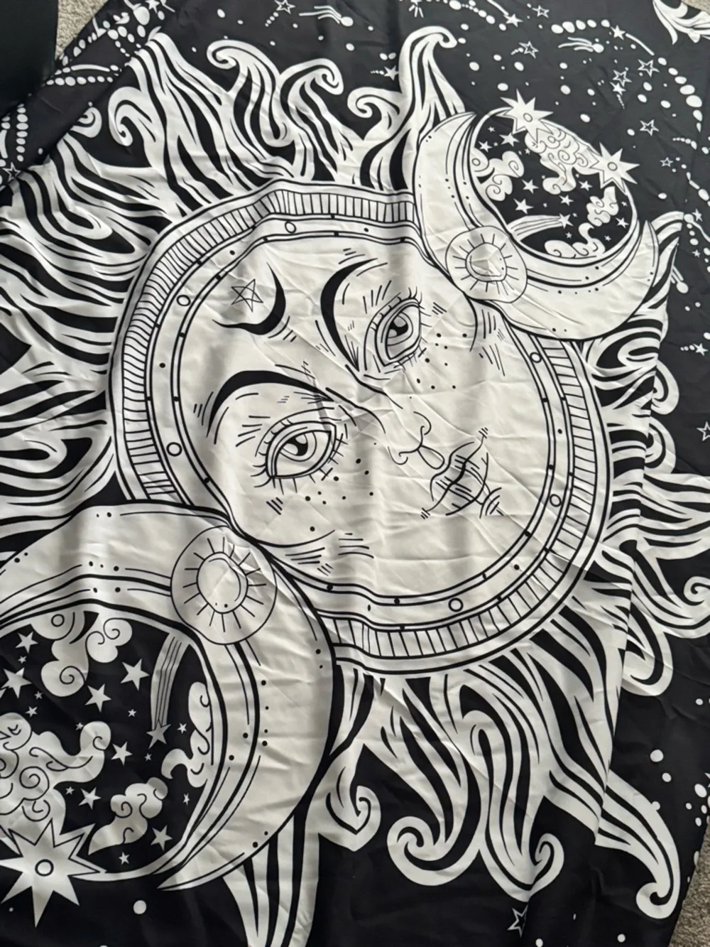 Sun tapestry